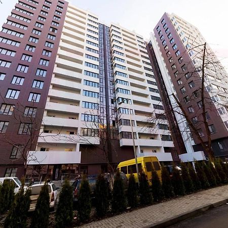 Sky House Central Apartment Кишинів Екстер'єр фото