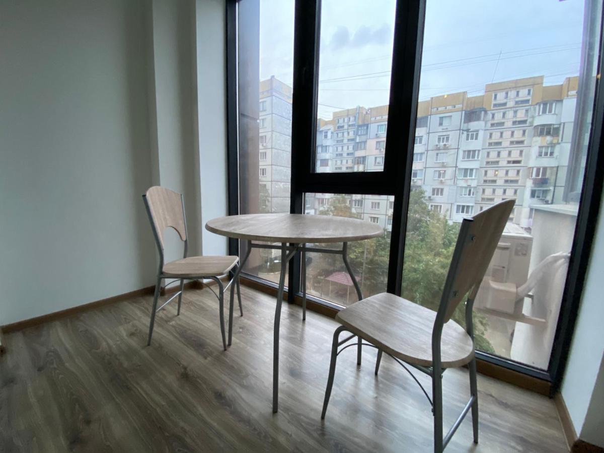 Sky House Central Apartment Кишинів Екстер'єр фото