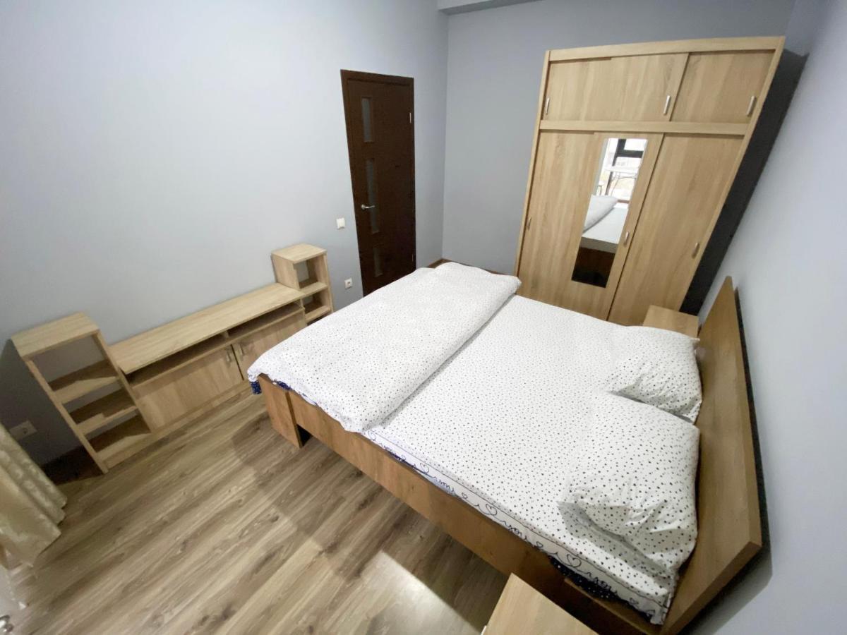 Sky House Central Apartment Кишинів Екстер'єр фото